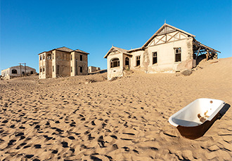 Self-drive safari in Namibiai